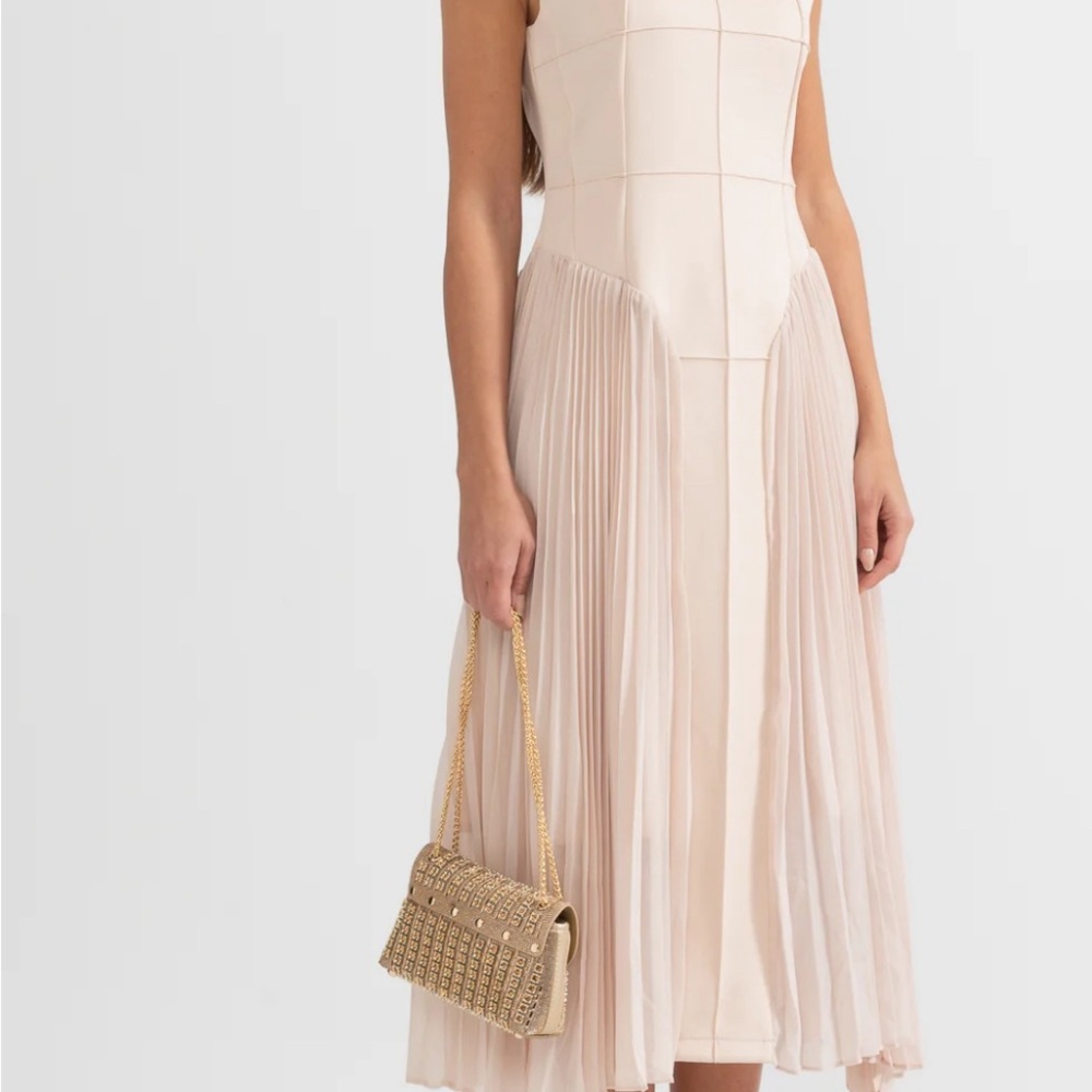 Sierra Darien Cream Pleated Midi Sundress with Square Neck.
